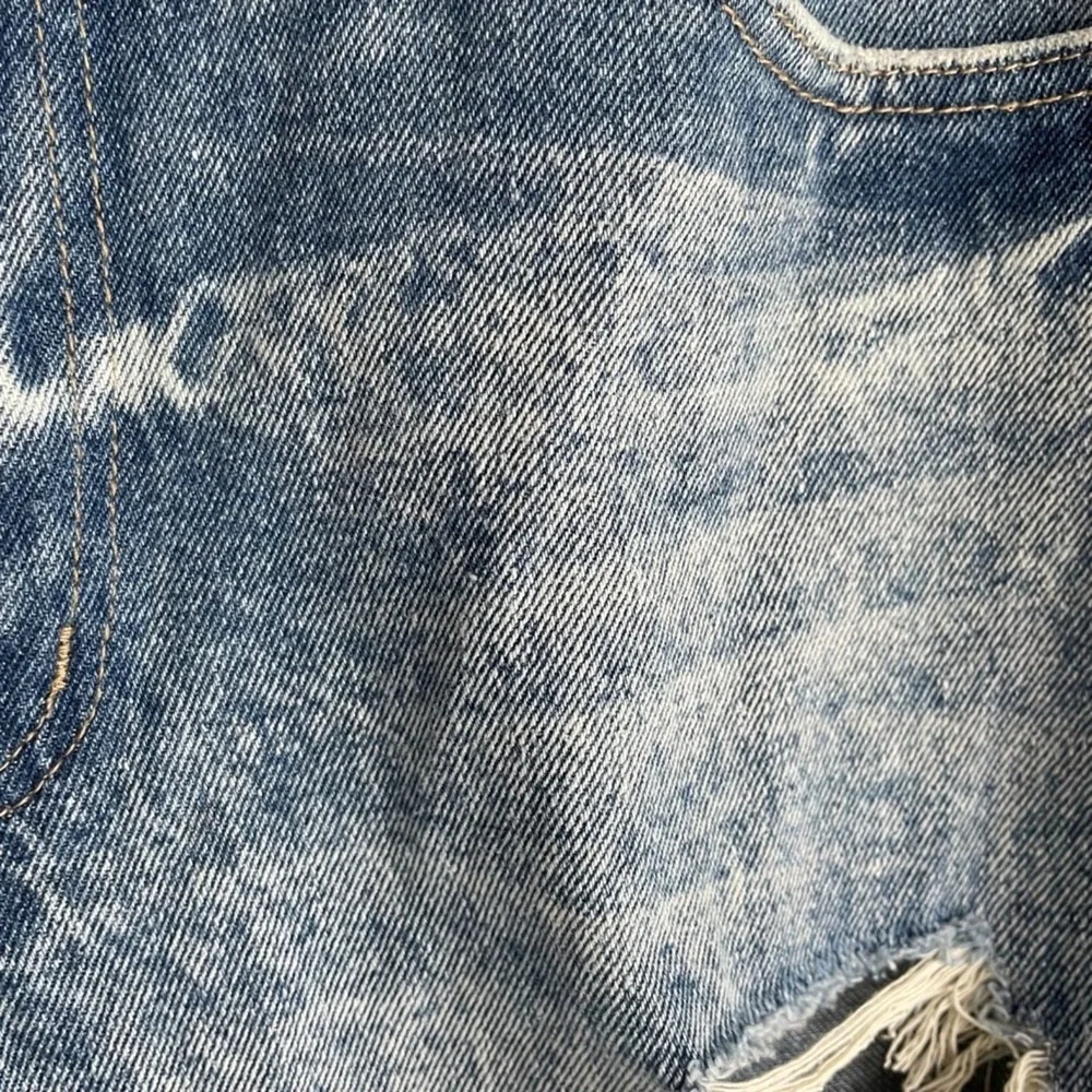 KANCAN Medium Wash Amy High Rise Mom Fit Distressed Punk Rock Ladies Jeans, 9/28